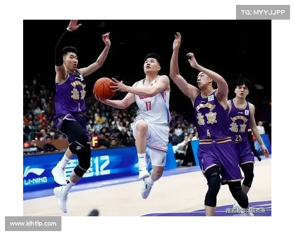 辽宁飞豹CBA征程赛事全程精彩集锦球员拼搏精神展现篮球魅力未来展望